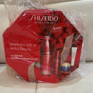 Shiseido Ultimune Radiance & Resilience Set ($224 Value)